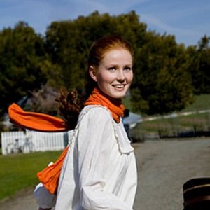 Meet your Posher, Iris